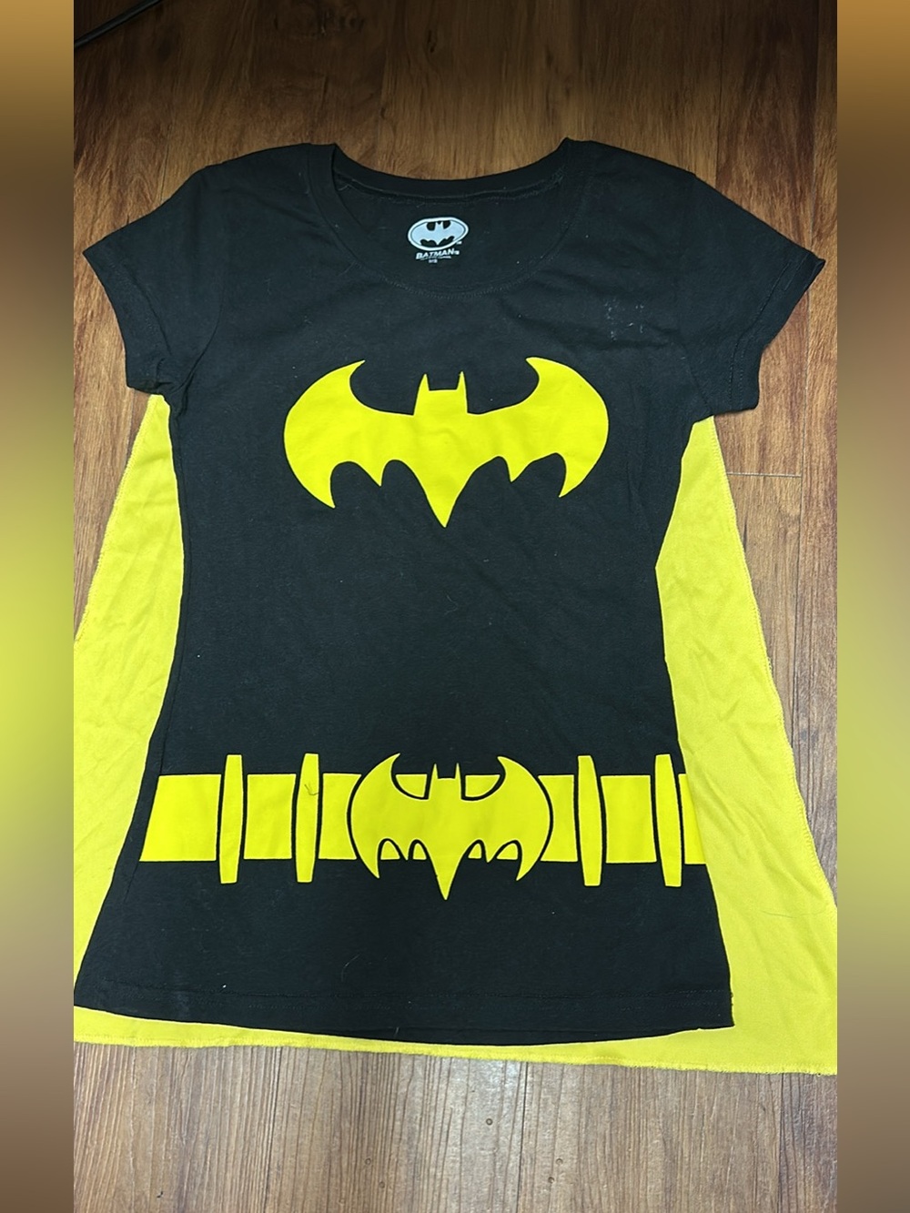 DC Comics Batman / Batgirl Costume T-Shirt with Cape (Size S)